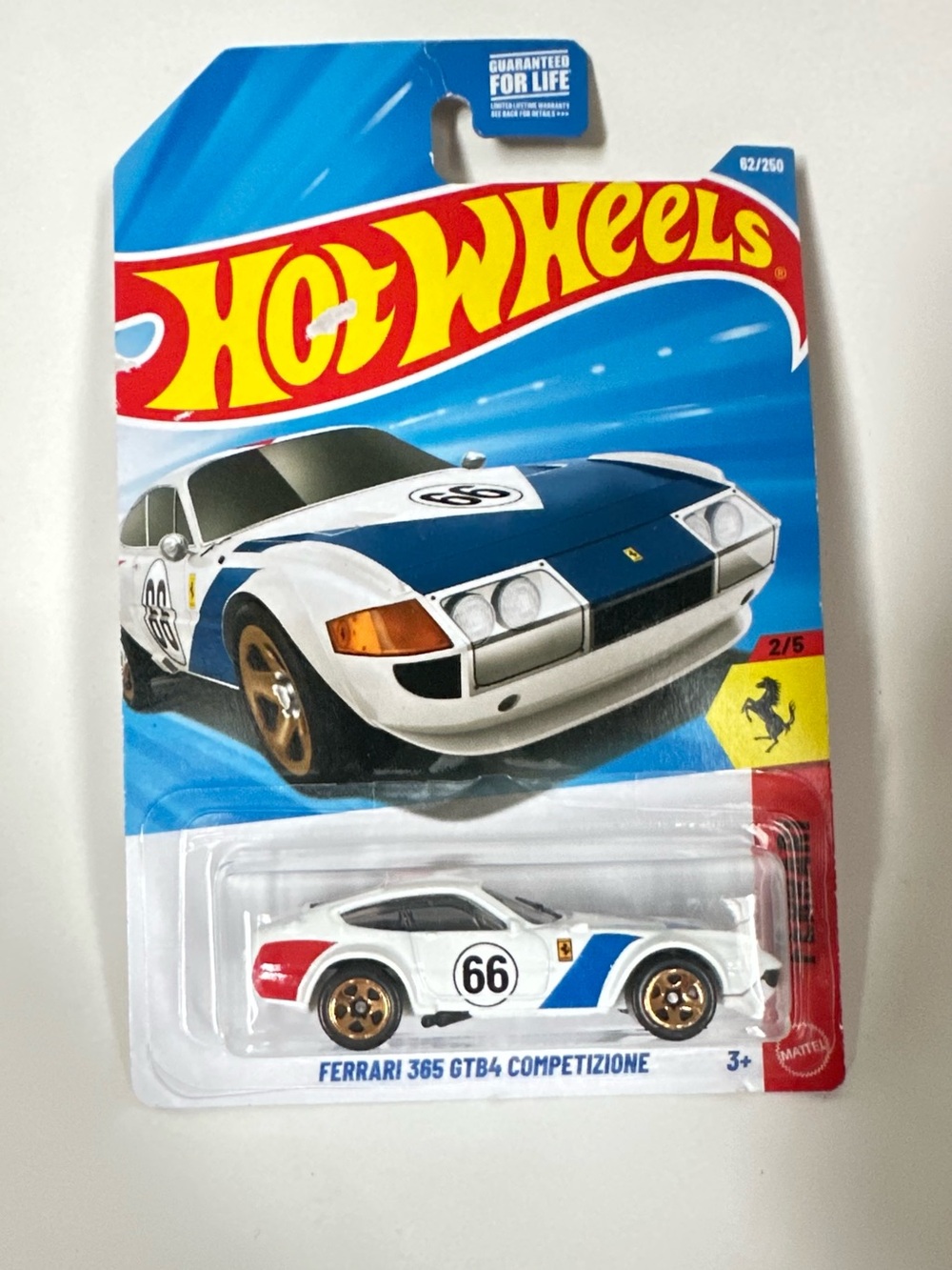 Hot Wheels Ferrari 365 GTB4 Competizione Toy Car - White with Blue & Red Accents